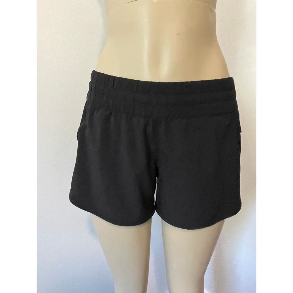 Lululemon Tracker Shorts V 4" Black Size 8 - Picture 2 of 7